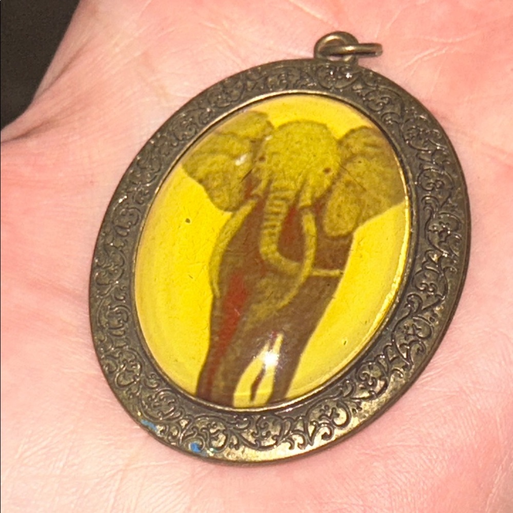 Elephant Pendant Ornate Frame Color: Bronze | Condition: Never worn/Like New